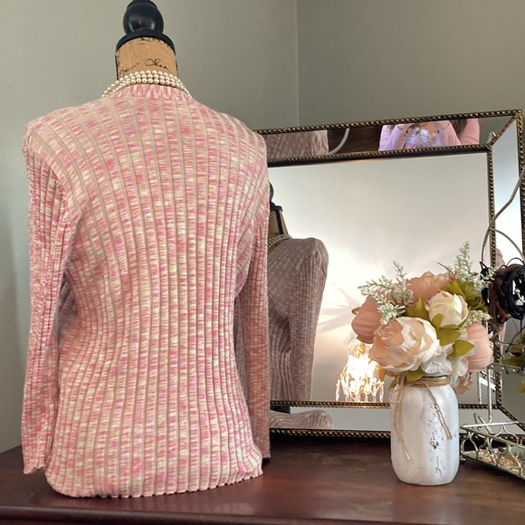 JH collection top - Picture 3 of 5